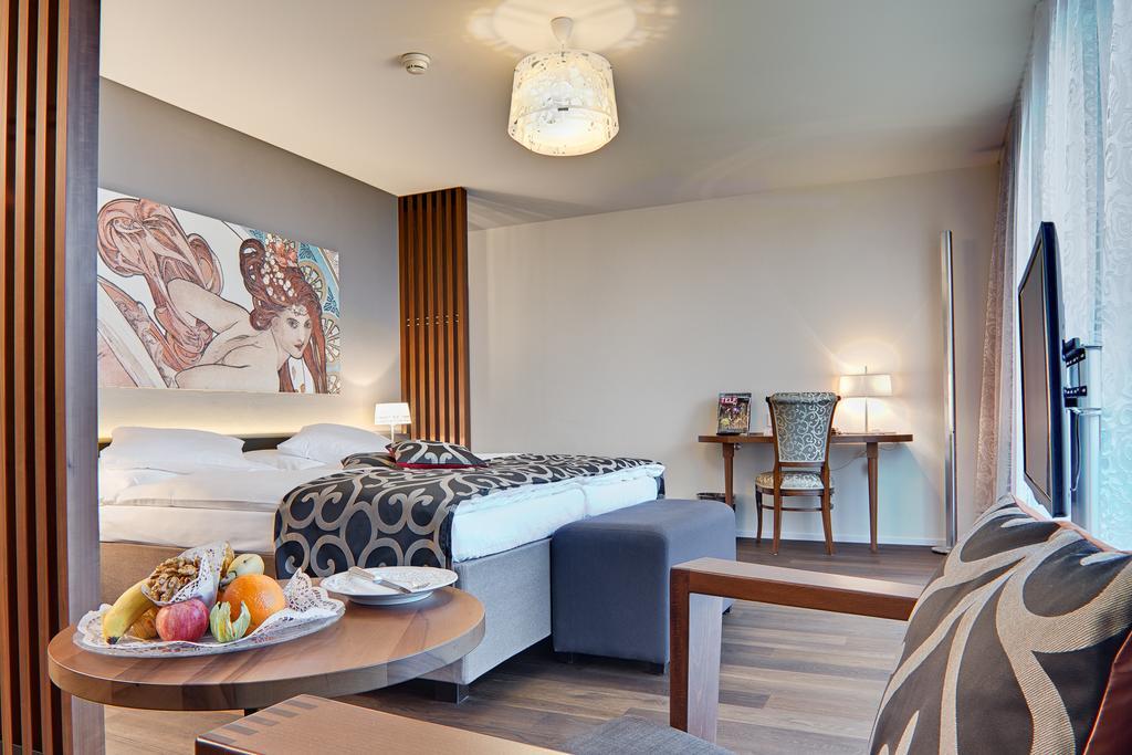 Belvédère Strandhotel 4* Spiez